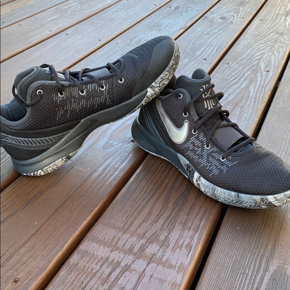 Kyrie Irving Basketball Shoes